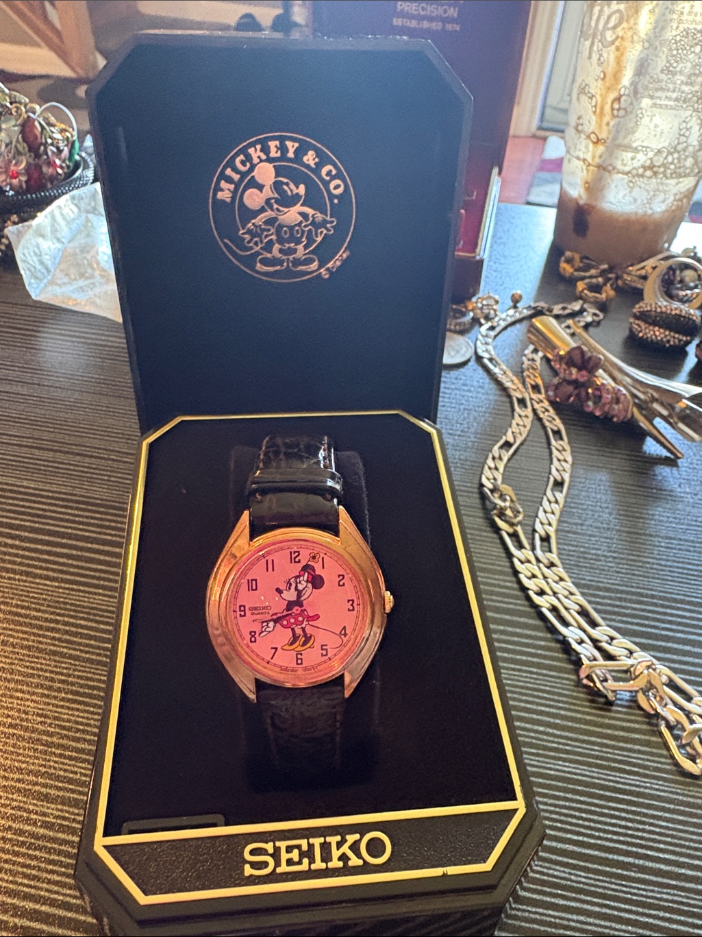 Seiko Pink Dial Minnie Mouse Watch With Gold-Tone Case-Vintage